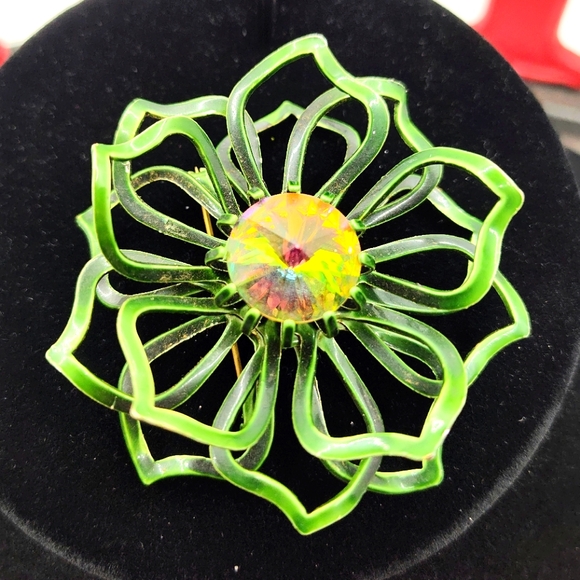 unknown Jewelry - Large green metal triple layered enamel flower broach with AB rhinestone center